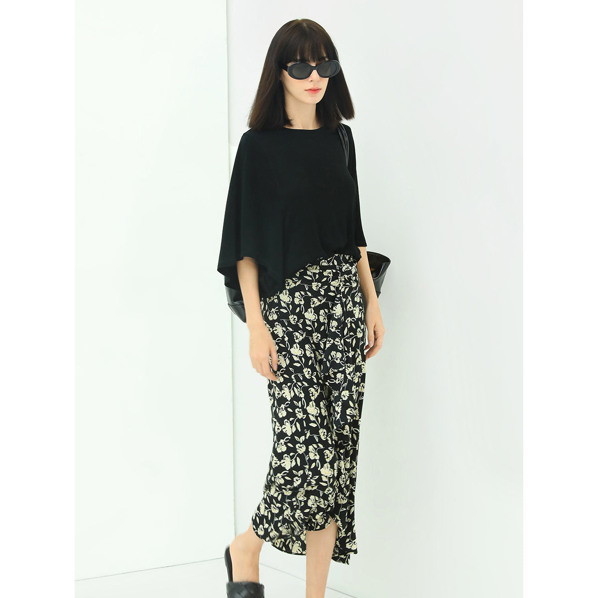 Floral Black Wrap Skirt-1