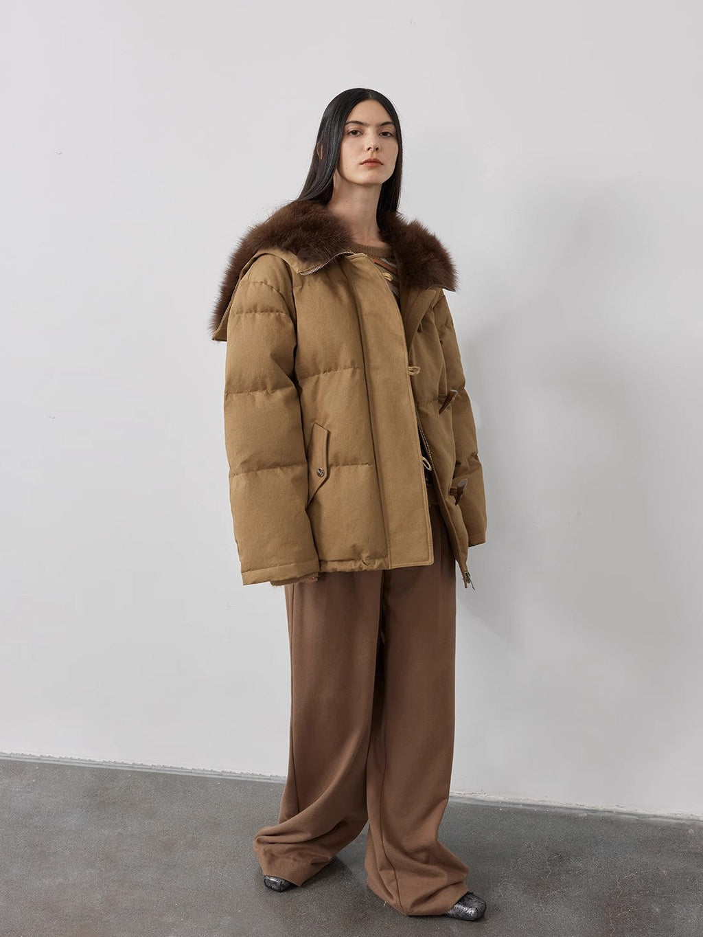 Fireladyfur Women's Down Parka with Fox Fur and Large Lapel“Street Badge”-3