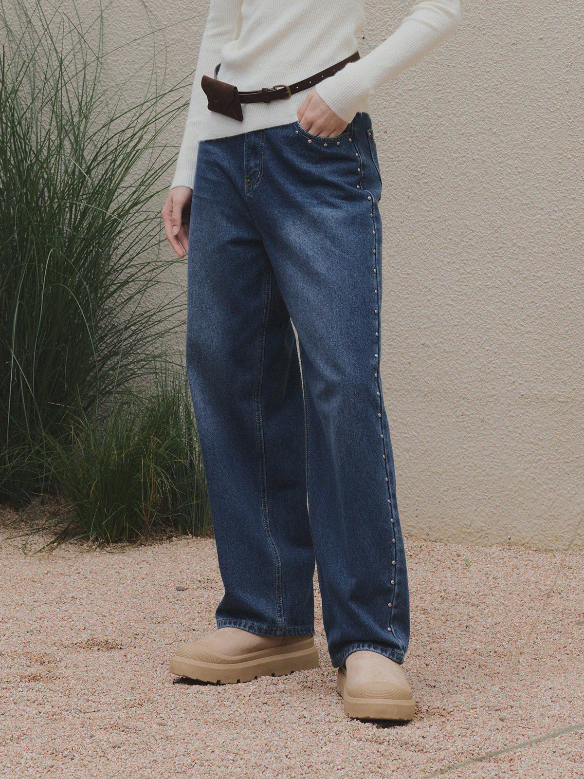 【TWEE】Prezel Stud Wide-Leg Denim Pants