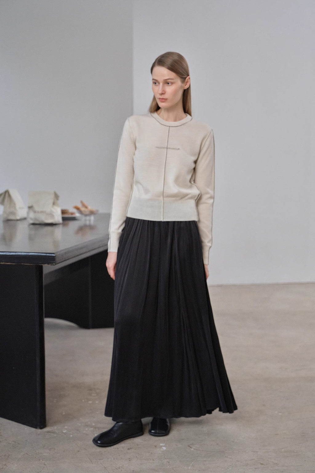 “Imbell"Imported Yangtze 30NM Contrast Stitch Wool Knit Skin-Friendly Short Top-3