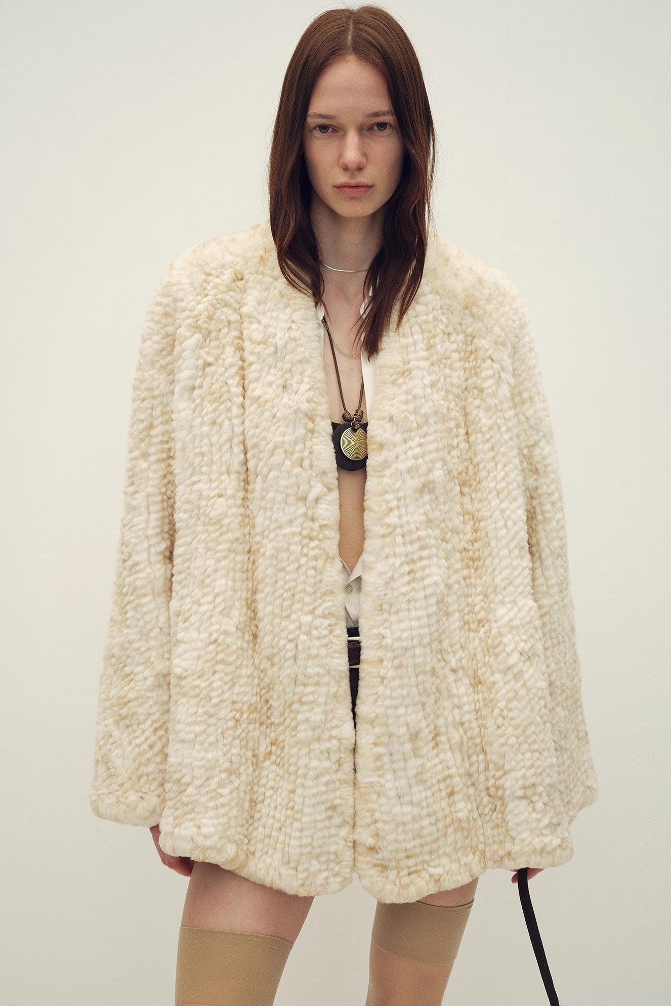 Loose-fitting two-tone gradient-dyed long woven Rex rabbit fur coat "Artistic Weaving"-2