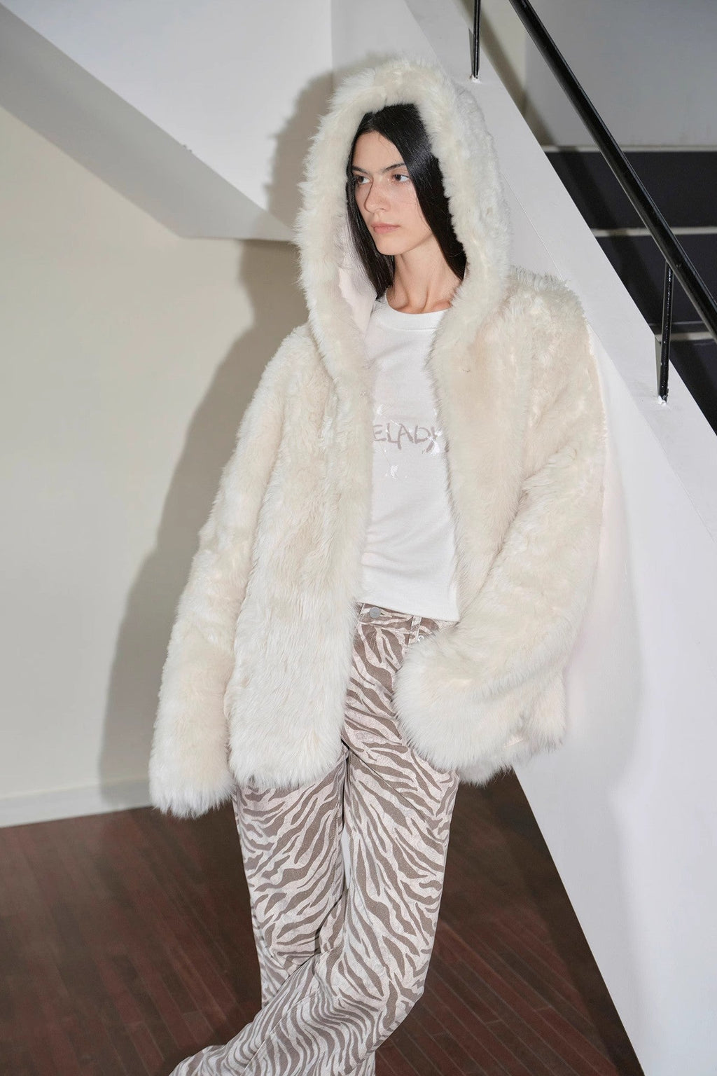 "Winter Snow" lazy silhouette hooded Tuscan curly sheepskin fur coat winter-1