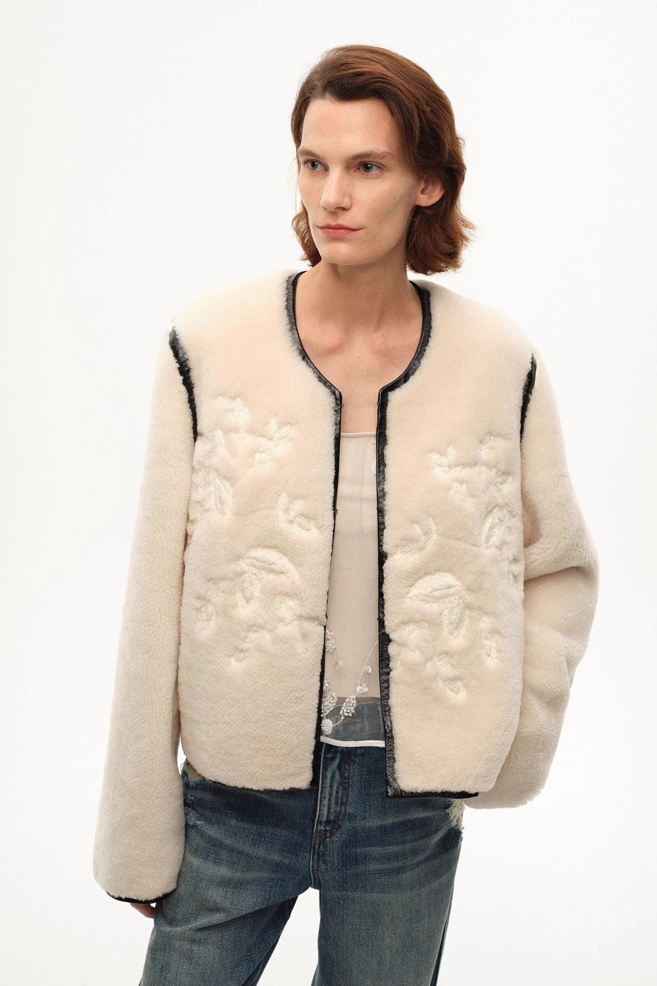 "FF×JW Muse Project" embroidered round neck short merino wool sheepskin fur coat-4