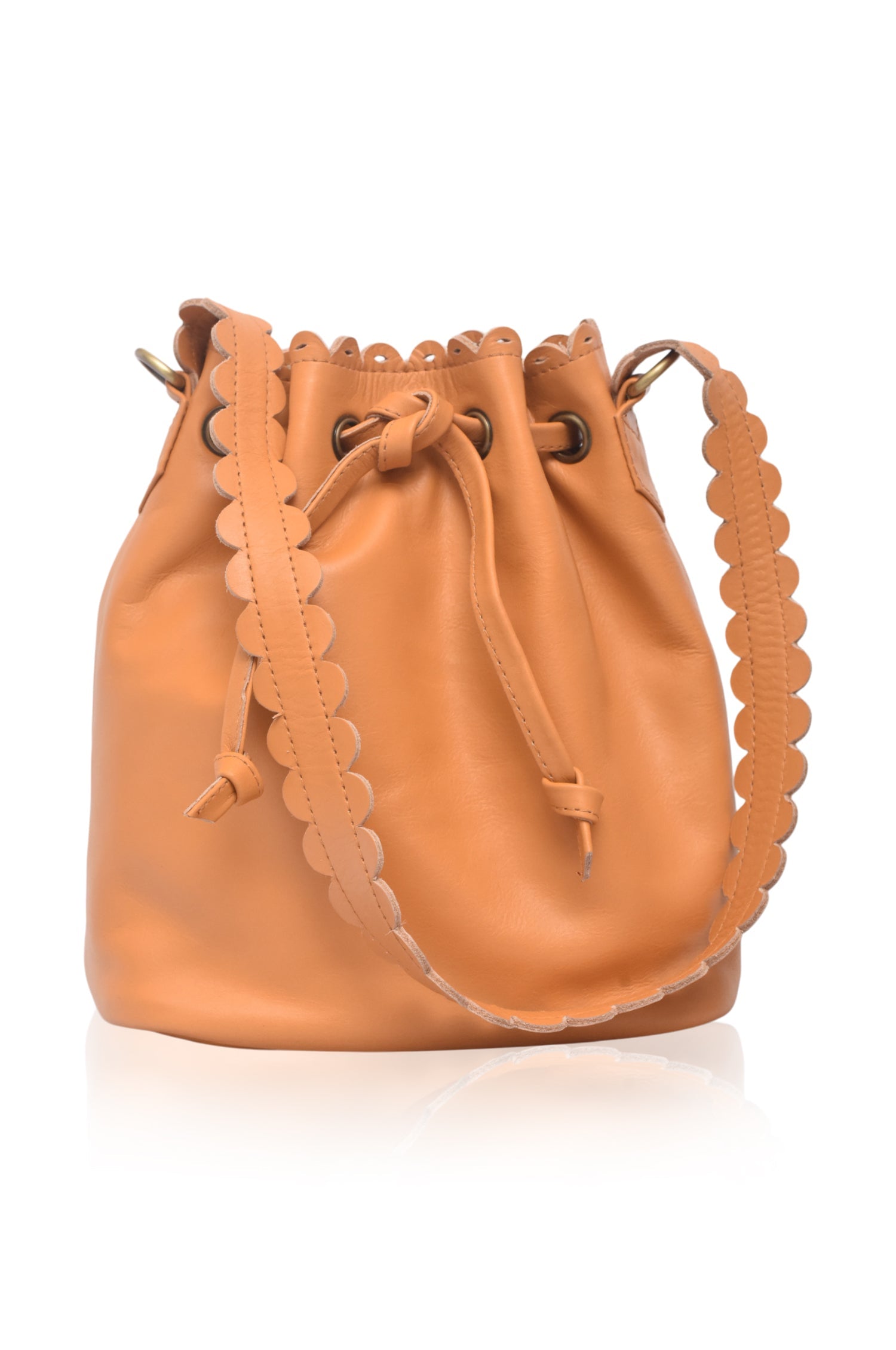 Luisa Scalloped Bucket Bag-3