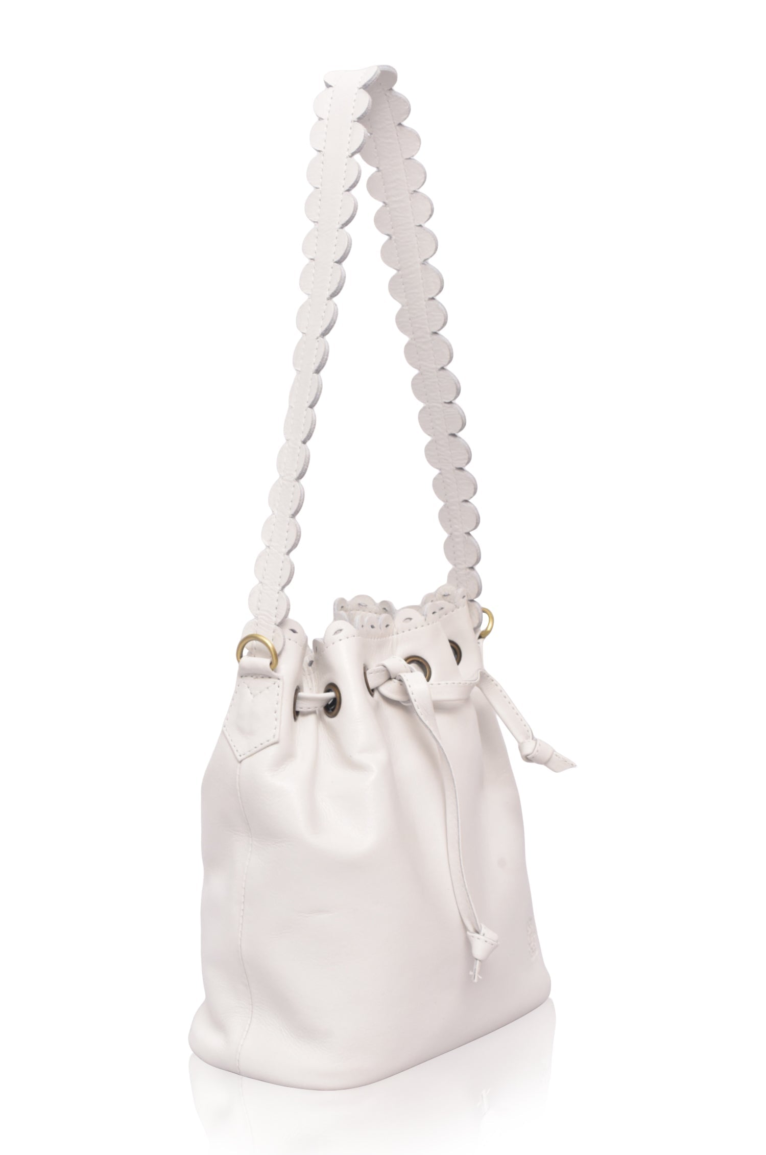 Luisa Scalloped Bucket Bag-4