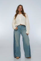 Parisse Cropped Knitted Cardigan