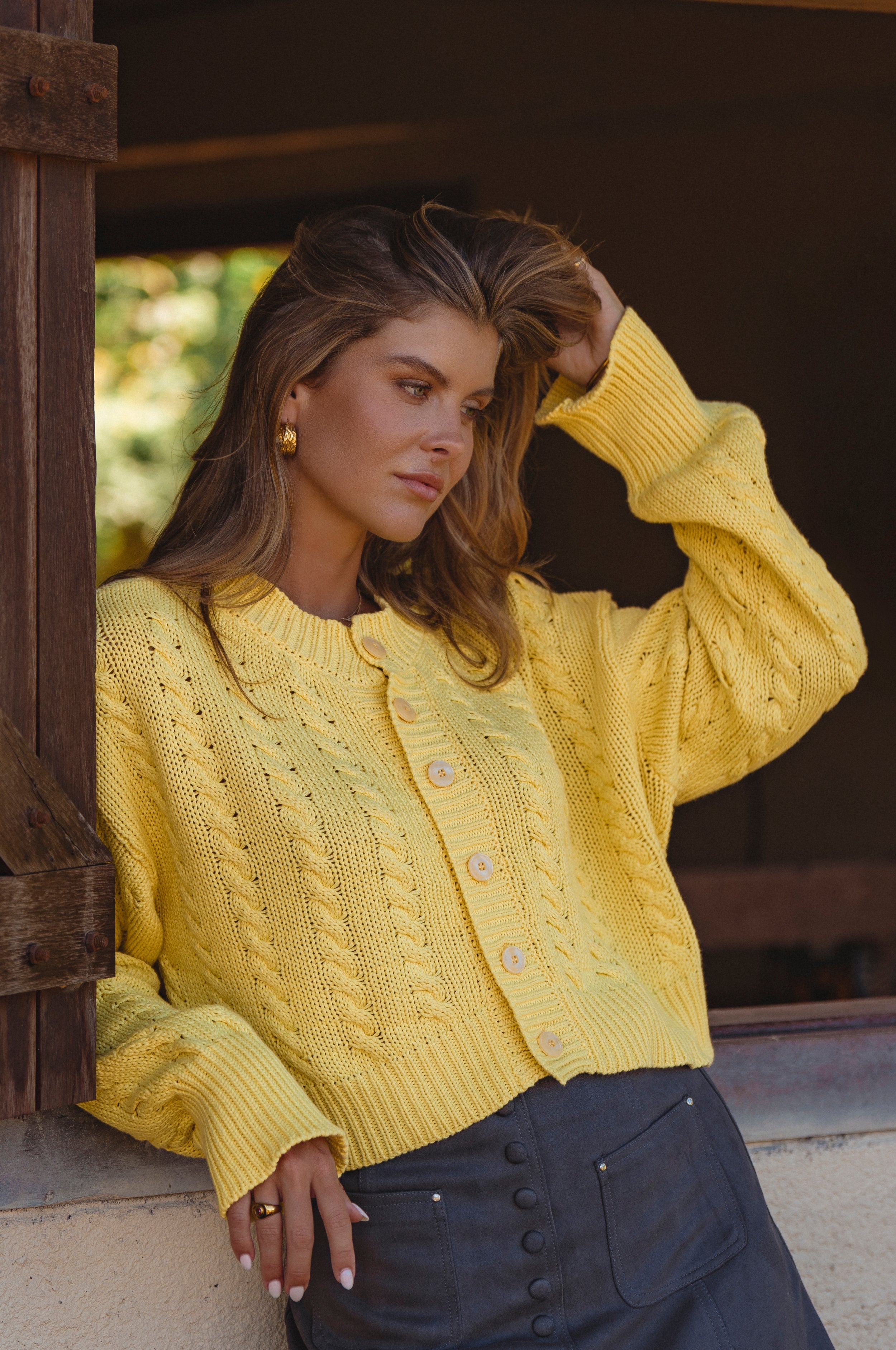 Parisse Cropped Knitted Cardigan