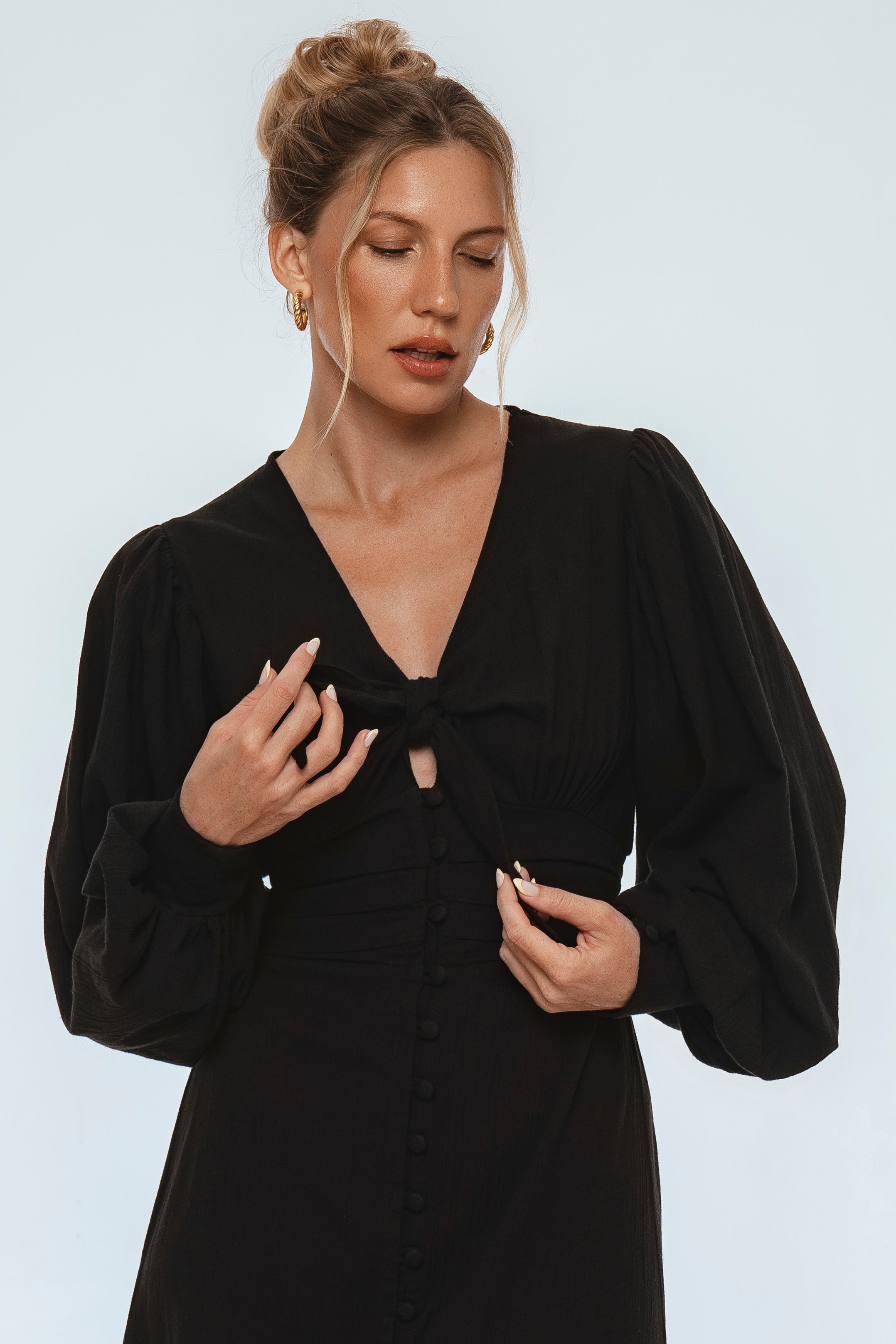 Velvet Sky Long Sleeve Linen Midi Dress
