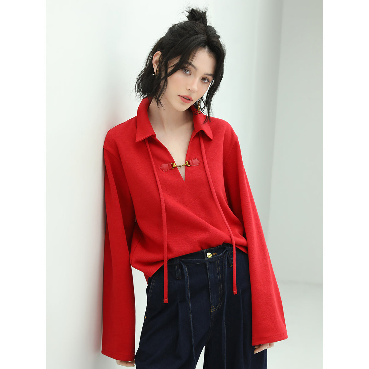 Comfy Drawstring Wide Sleeved Red Sweater With Collar Buckle-2