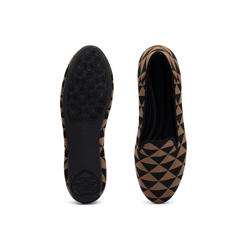 Geometric Soft Soled Slip On Commuter Loafers-3