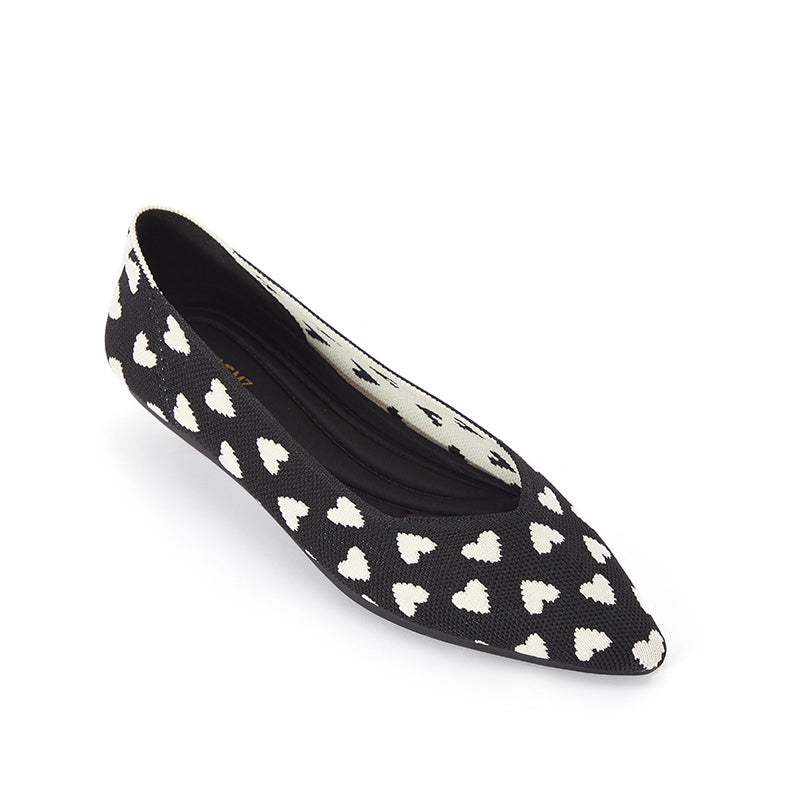Heart Print Pointed Toe Comfortable Flats-4