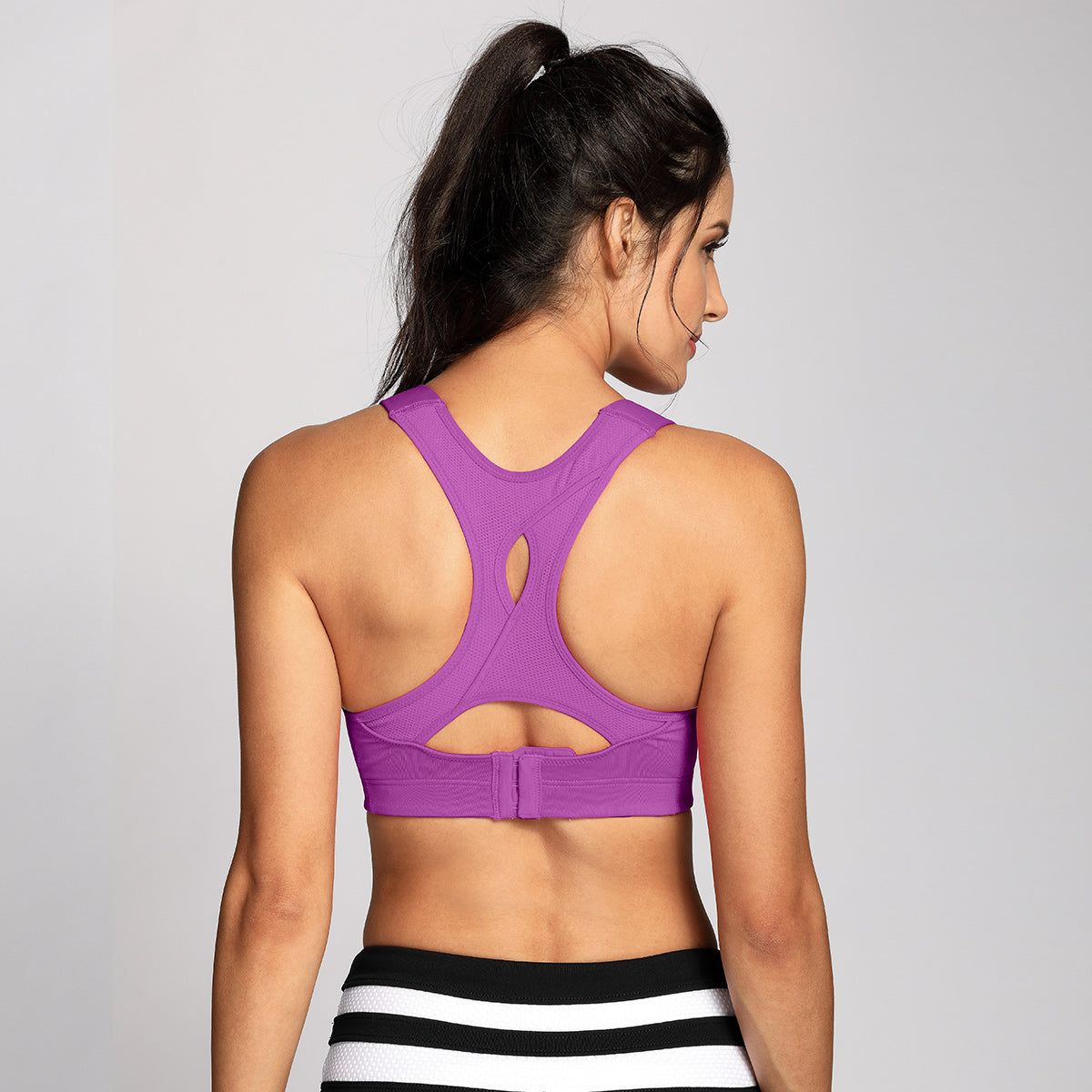 High Impact Lightly Padded Wireless Performance Bra