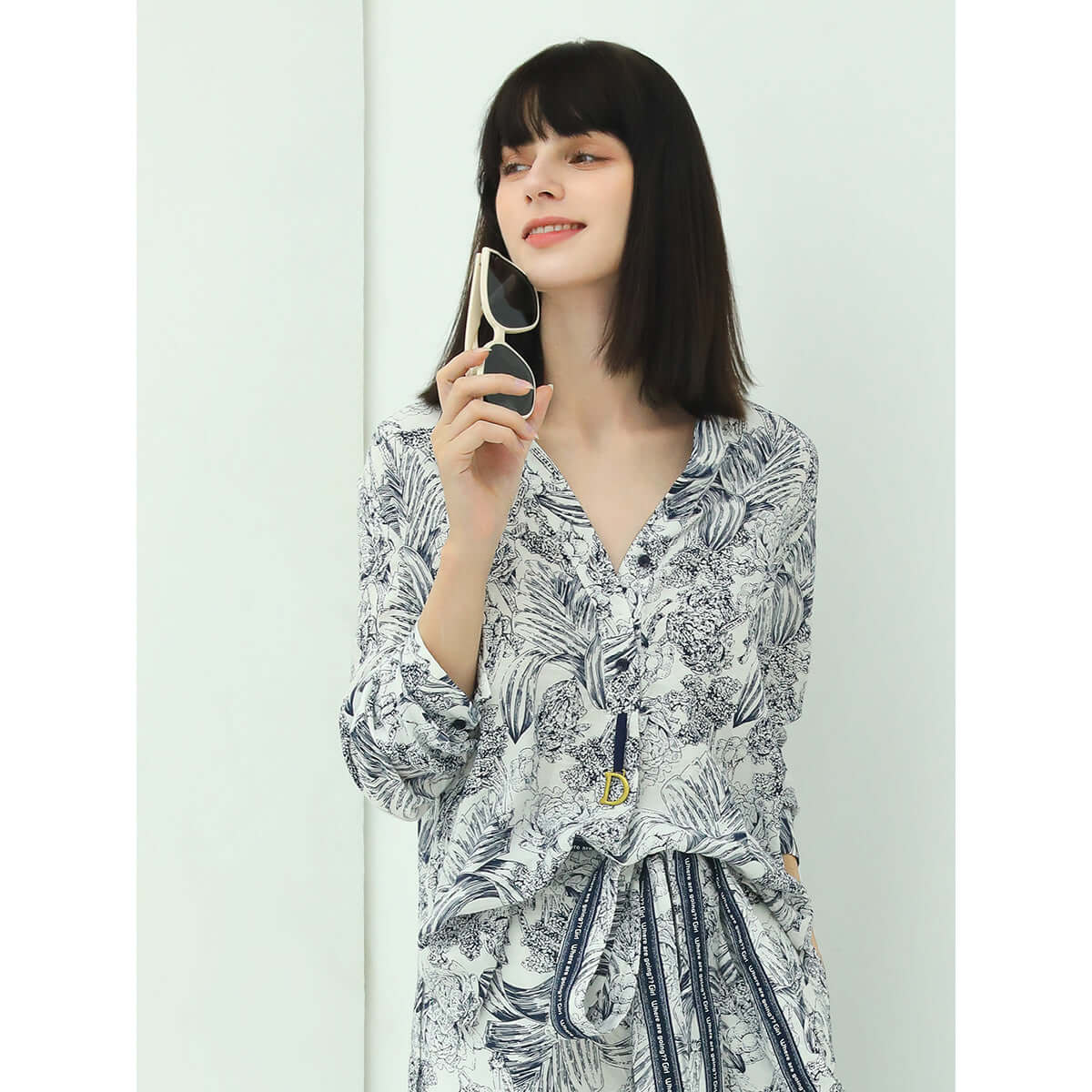 Lily Island Flimsy V-neck Floral Shirt-0